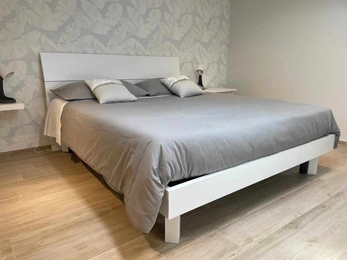 Otium Rooms / Camere E Appartamenti Morrovalle Kültér fotó