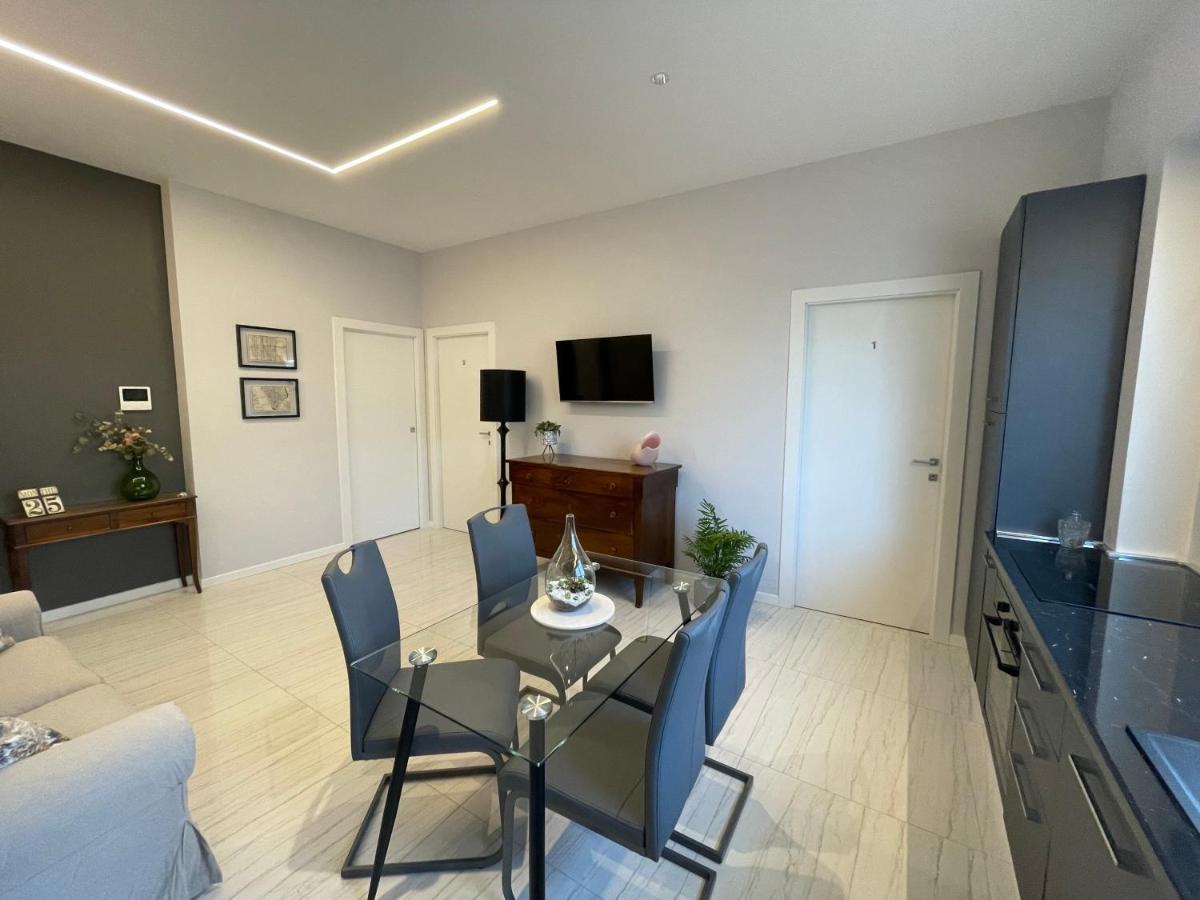 Otium Rooms / Camere E Appartamenti Morrovalle Kültér fotó