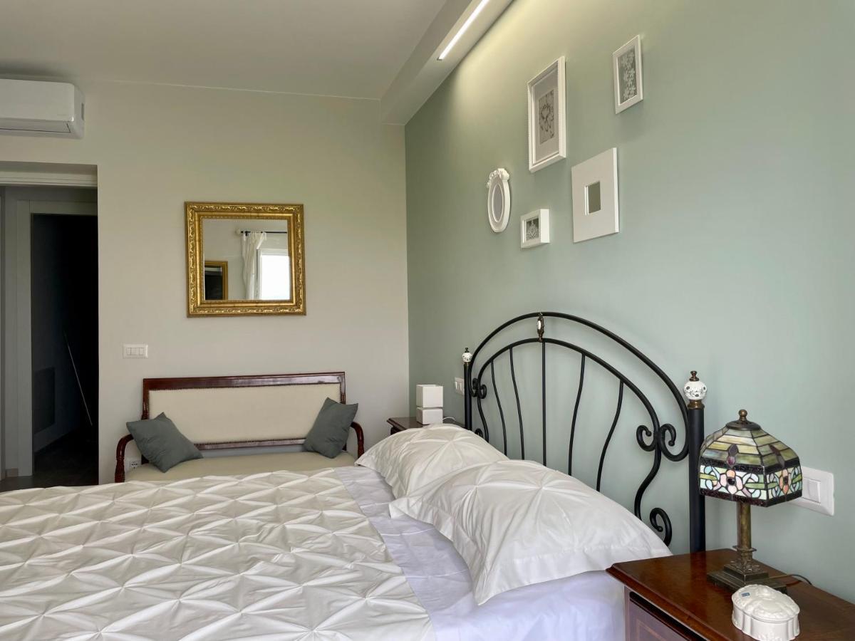 Otium Rooms / Camere E Appartamenti Morrovalle Kültér fotó